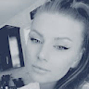 Meet your Posher, Karolina